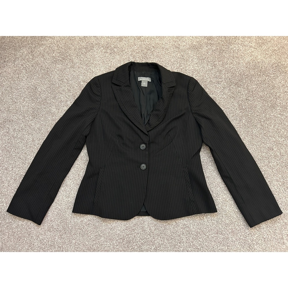 Ann Taylor Blazer Petites 10P Black Pinstripe Excellent Italian Fabric 2-Button